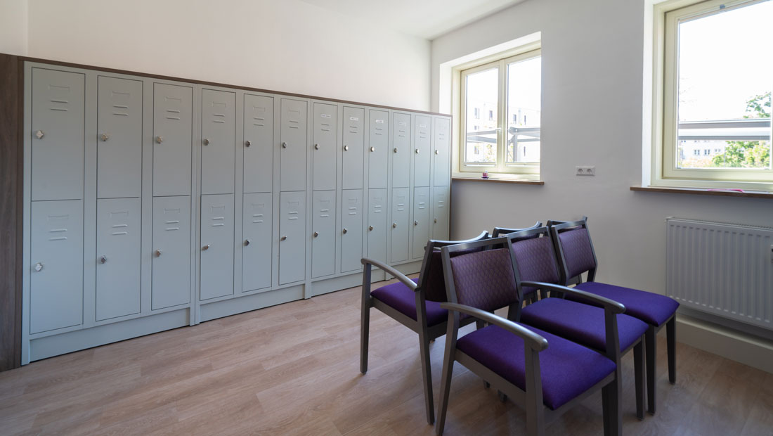 Garderobe-Tagespflege_Pflegefachzentrum-Hegelquartier