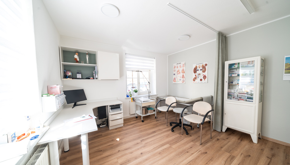 Laborzimmer-Arztpraxis-Dr.Schyra